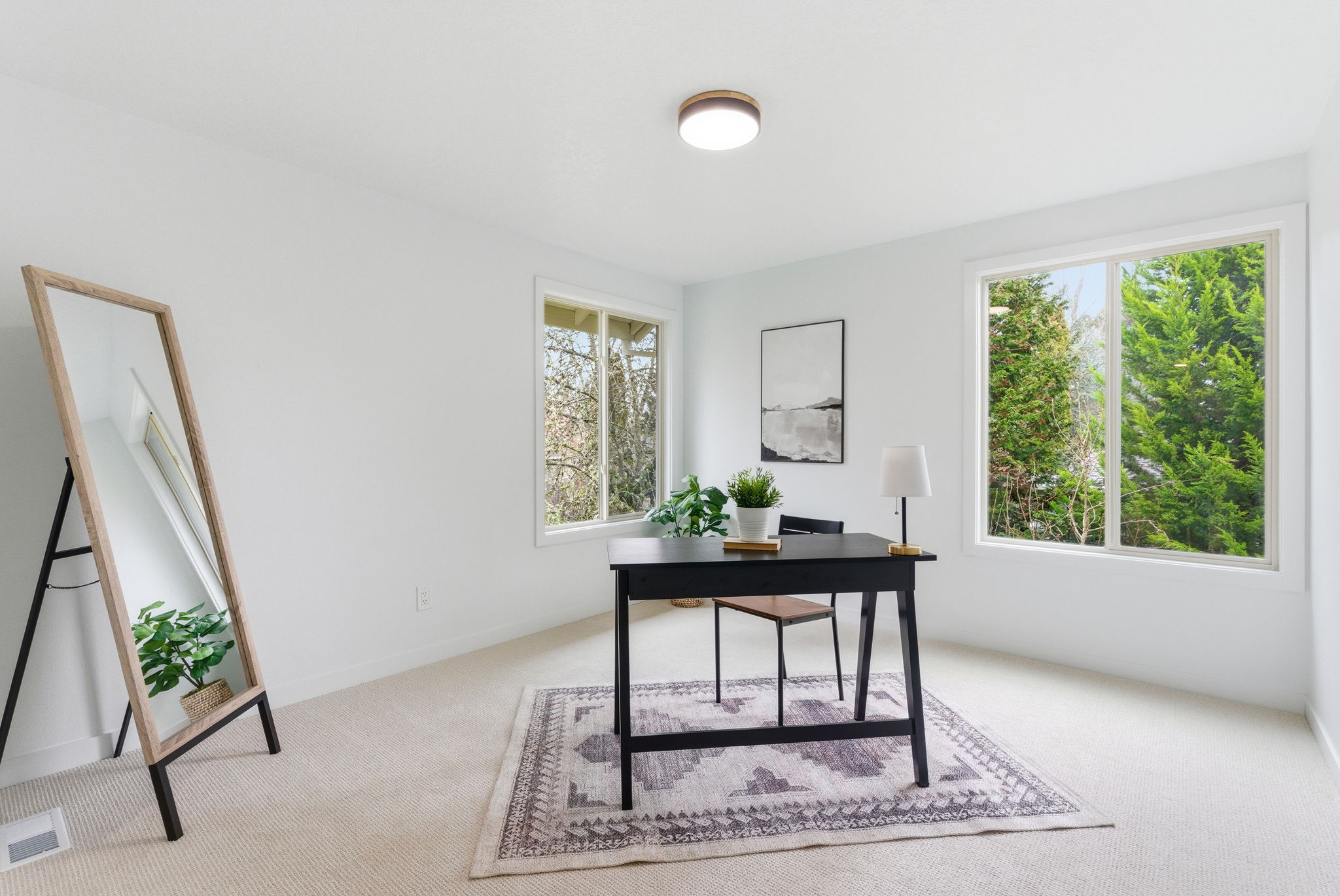 Artesian office flex room