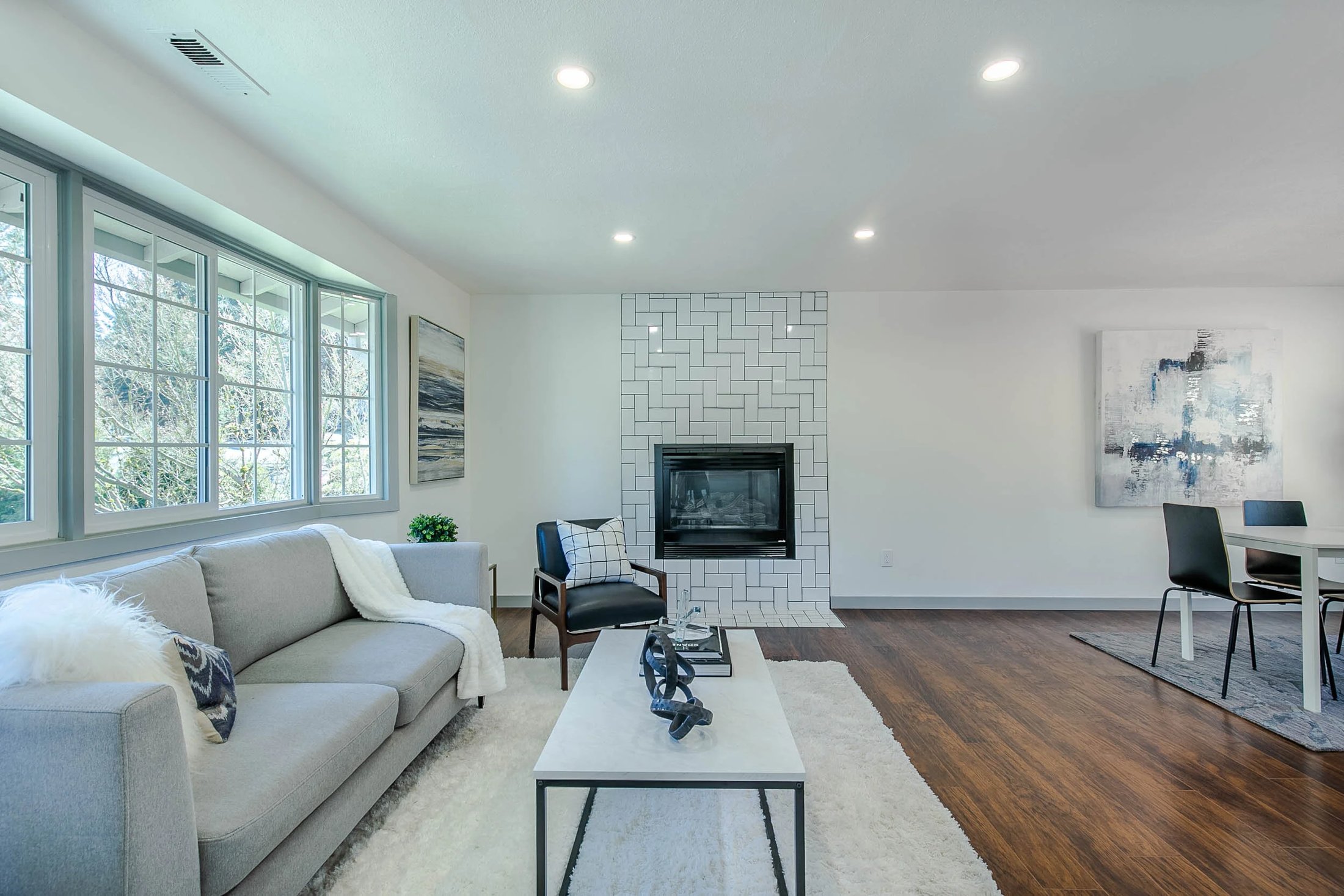 Dale Ave living room