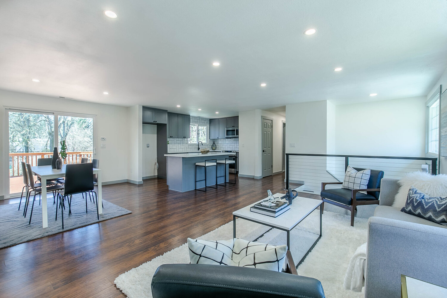 Dale Ave interior