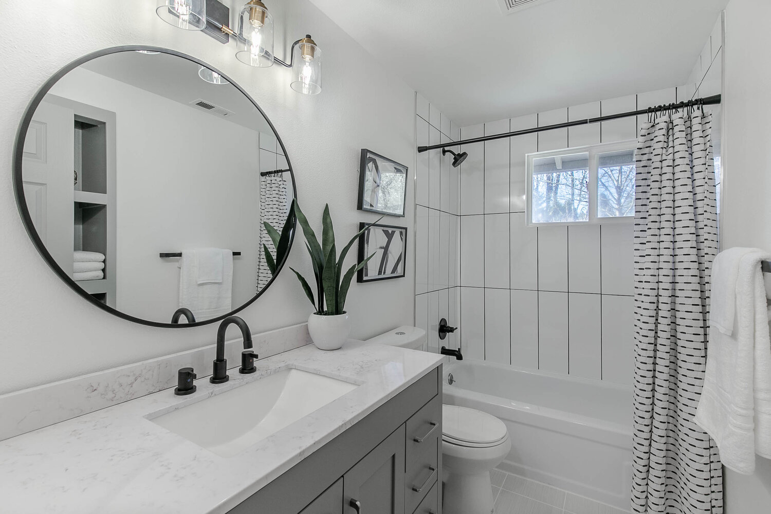 Dale Ave bathroom