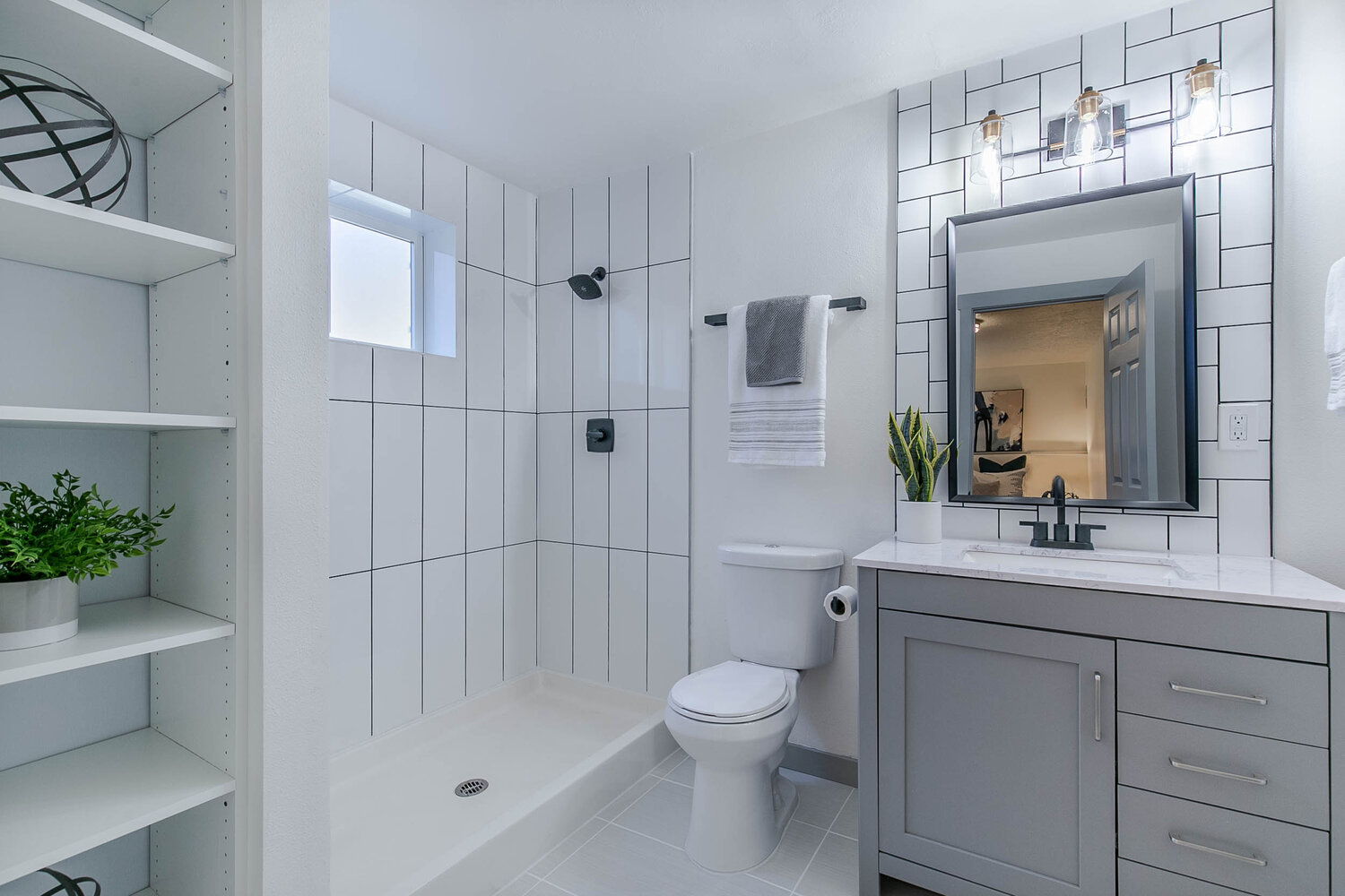 Dale Ave bathroom