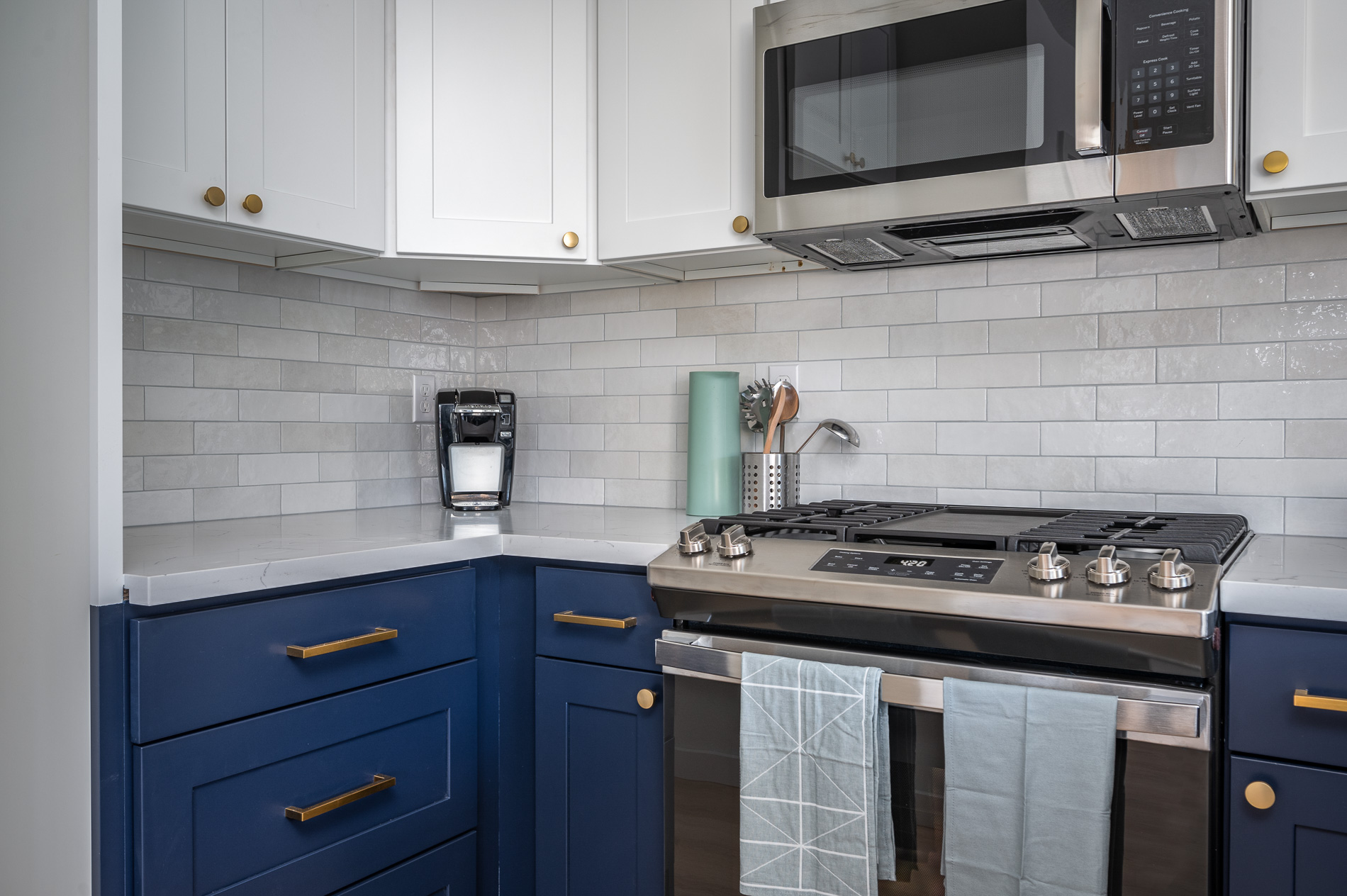Liberty range and cabinets